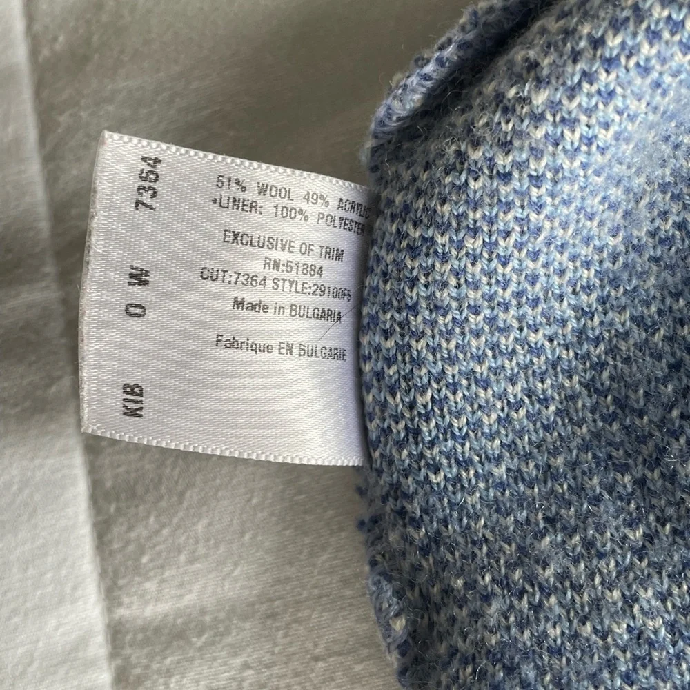 PATAGONIA Wool Blend Knit Beanie Winter Hat One Size Butterfly Detail EUC - Picture 4 of 7
